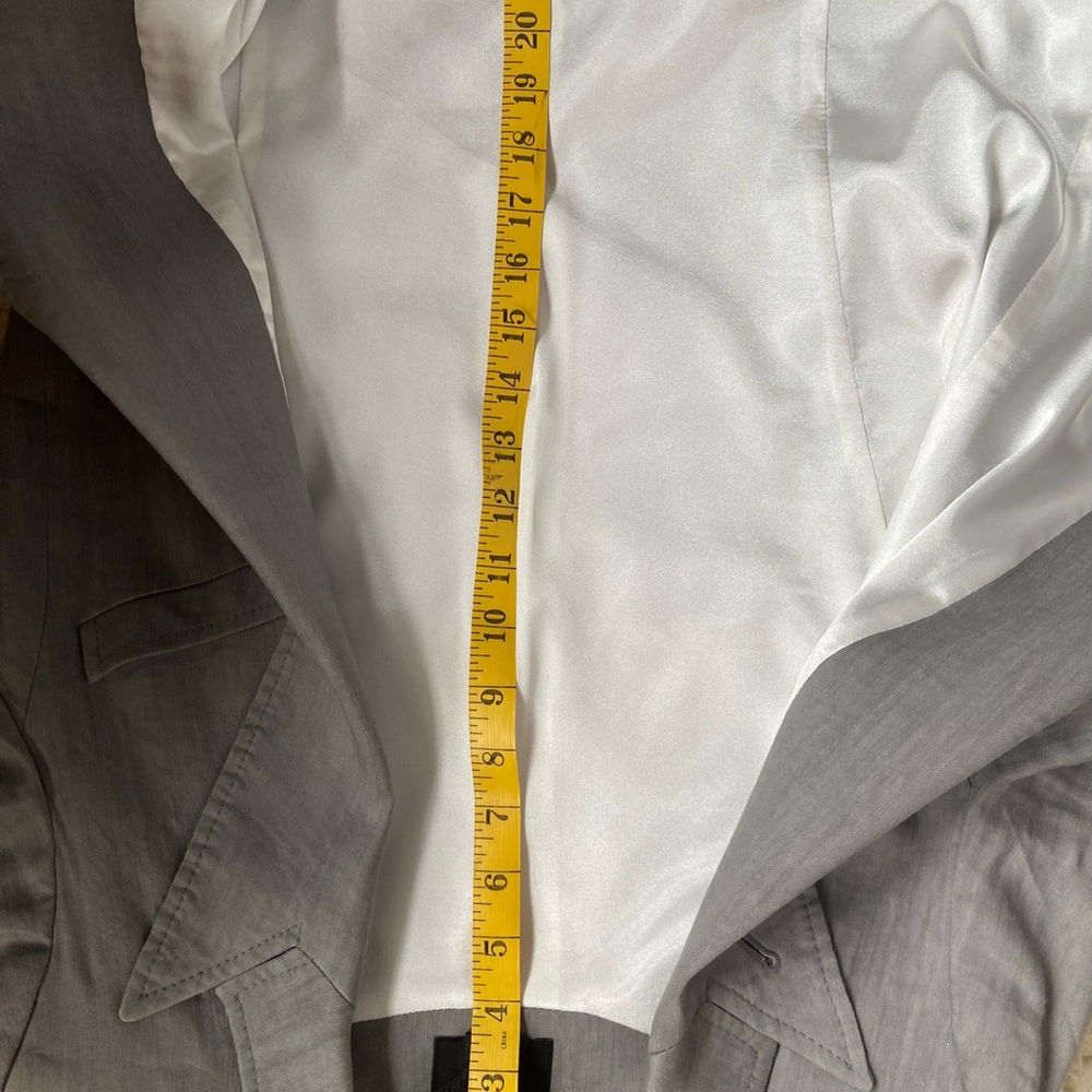 Smythe Sharp Shoulder Blazer - Picture 4 of 6
